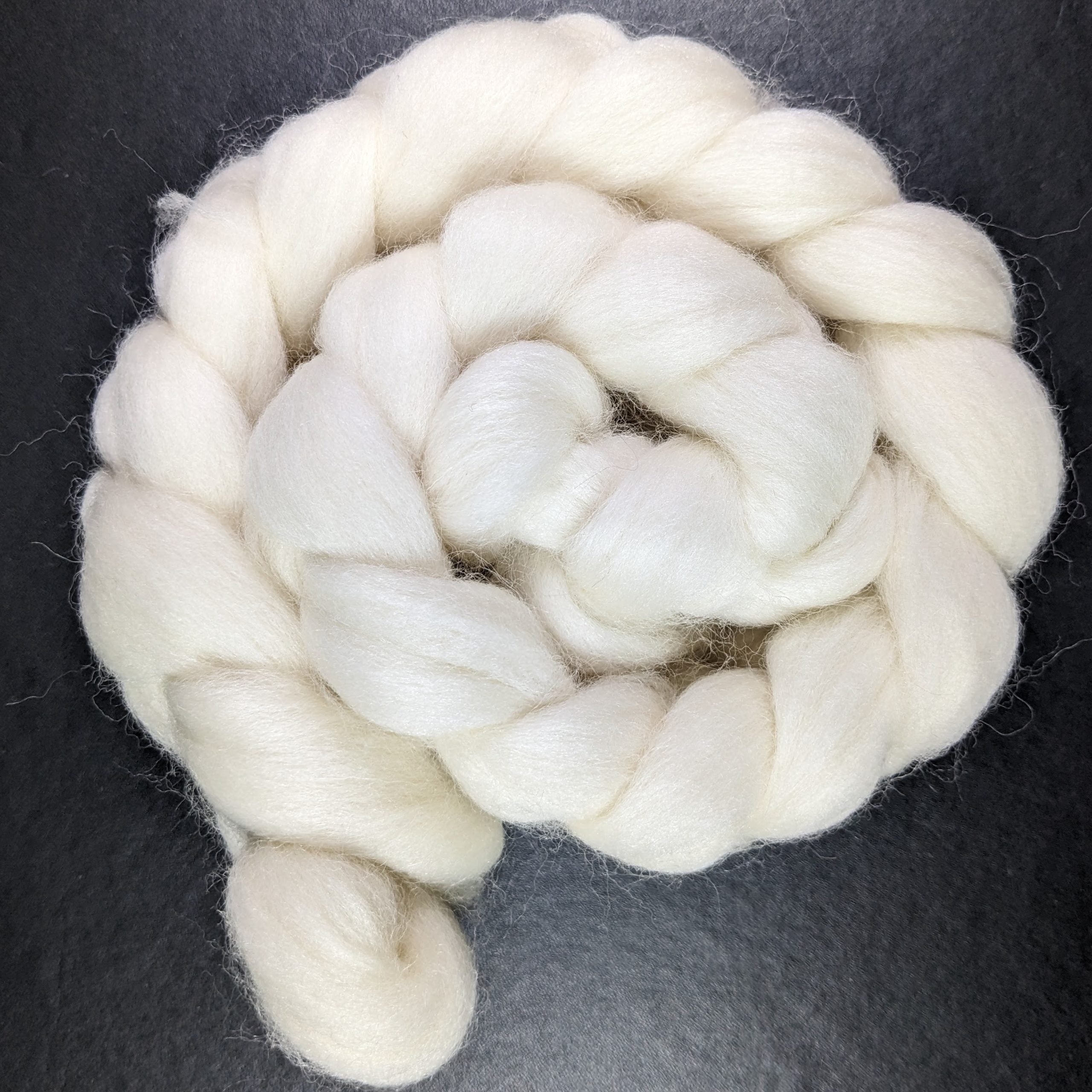 Natural White [Corriedale/Downs/Finnsheep/Merino/Perendale - 27-30 Microns - Combed Top]