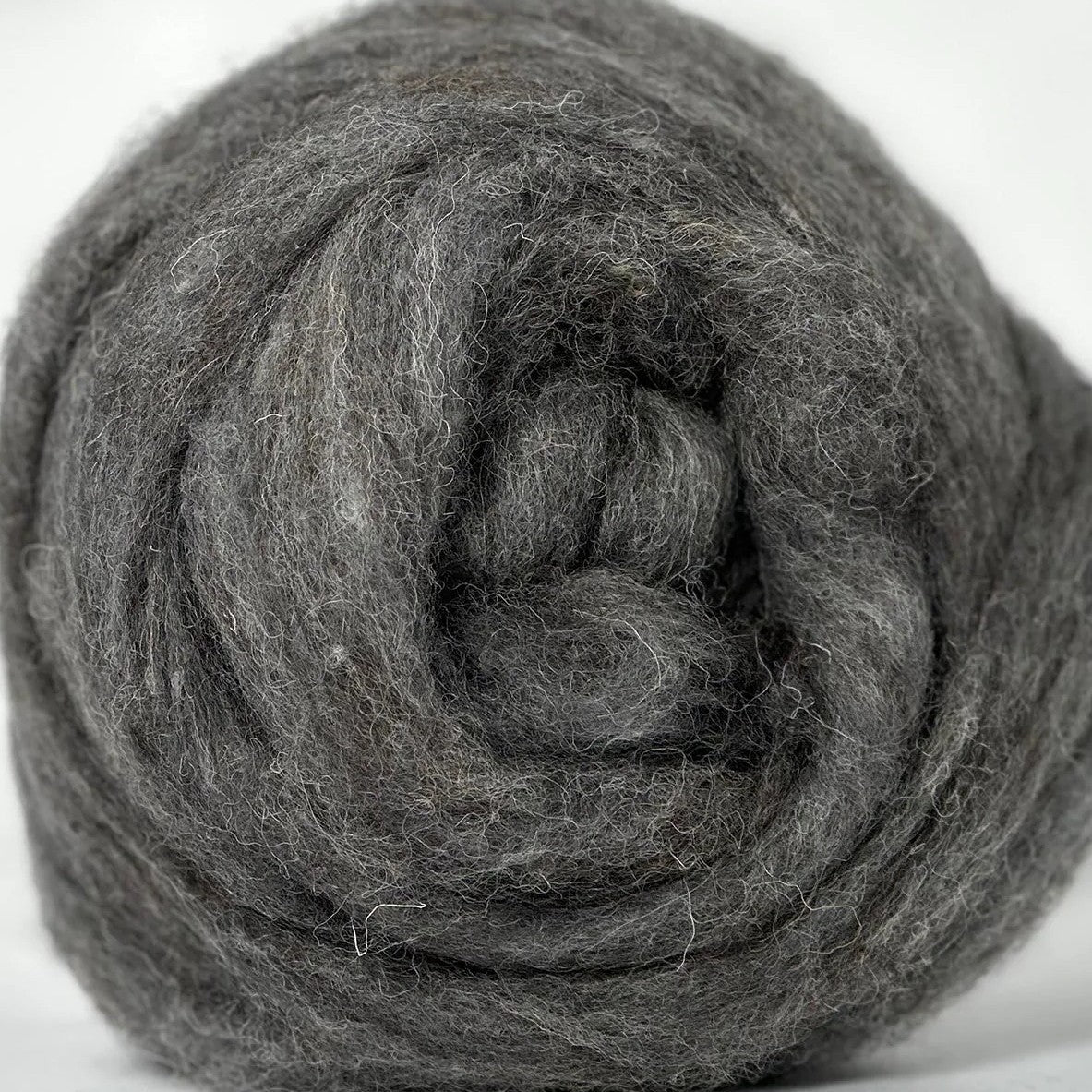 British Summer Grey [Kent Romney / Jacob - Carded Sliver]