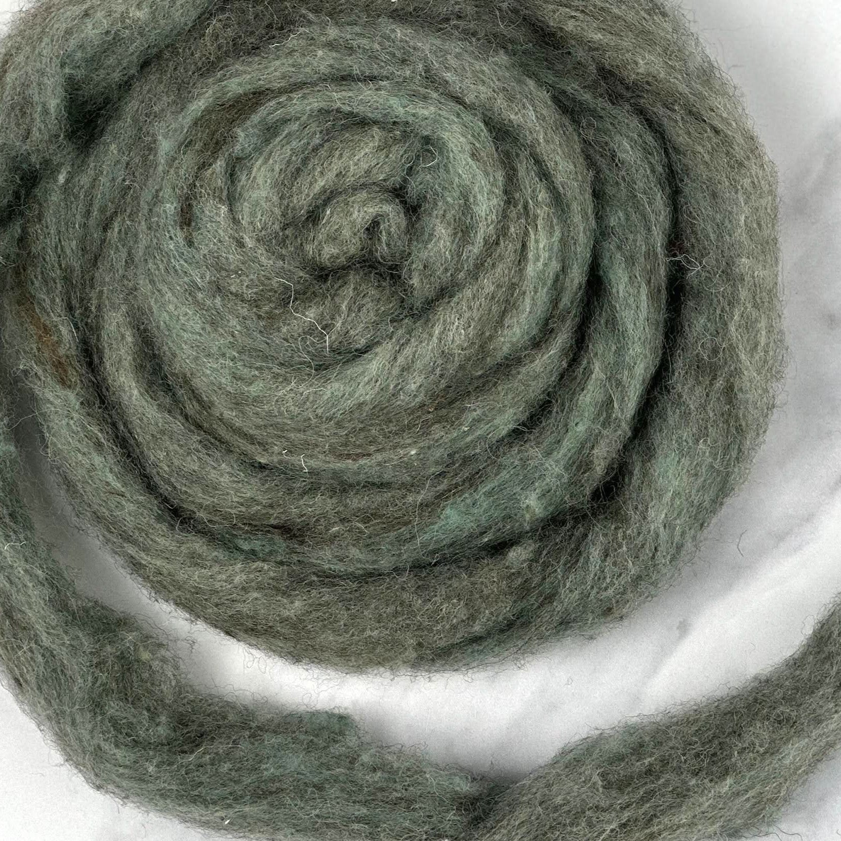 Cornish Sea Blue [Kent Romney / Jacob - Carded Sliver]