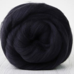 Seal [Corriedale - 27 Microns - Combed Top - Sliver]