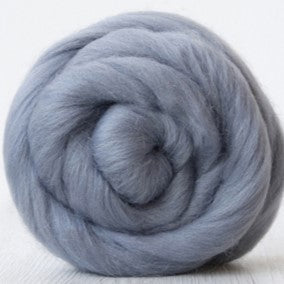 Shabby Grey [Corriedale - 27 Microns - Combed Top - Sliver]