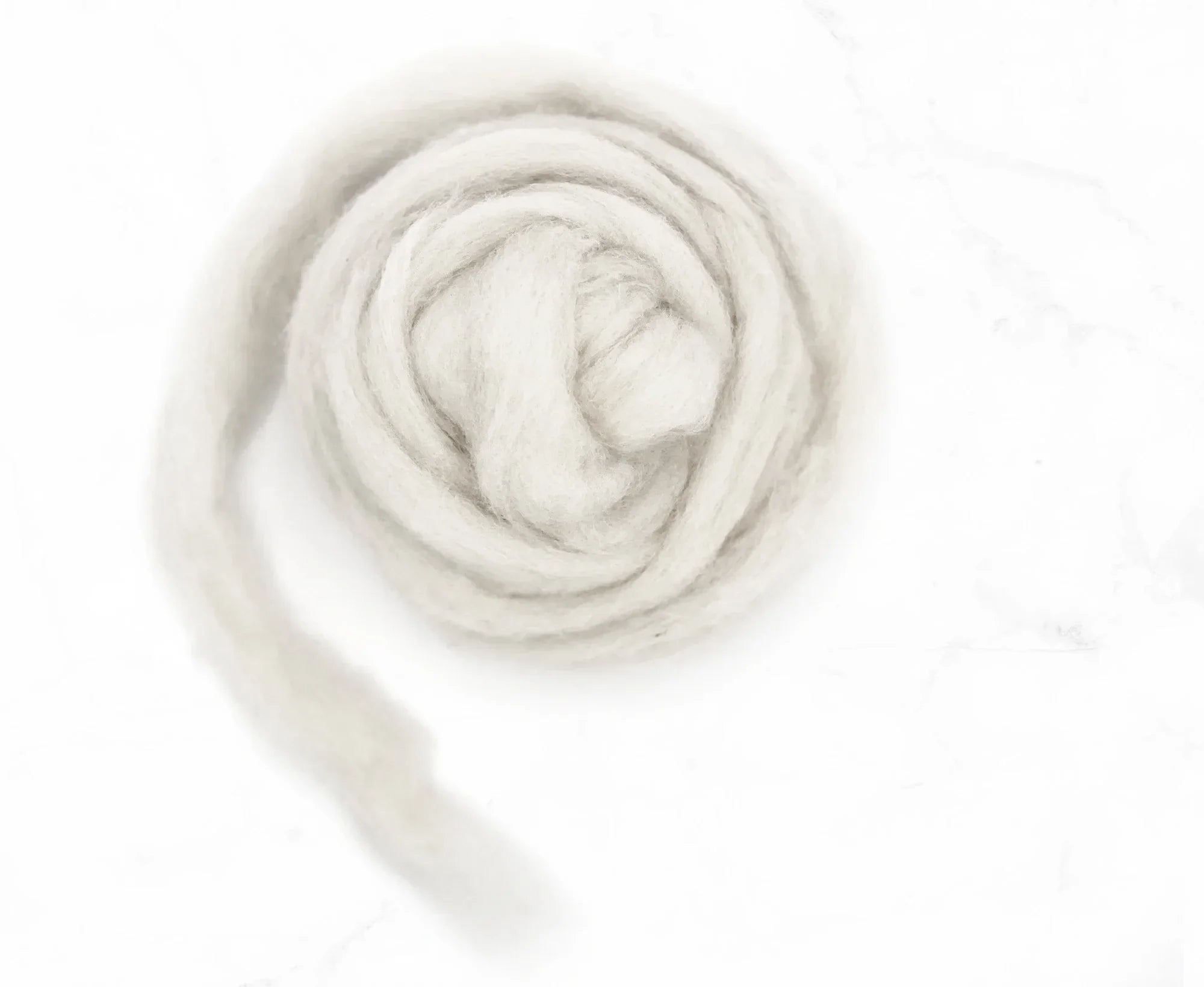 Chalk [Corriedale - 25-30 Microns - Carded Sliver]