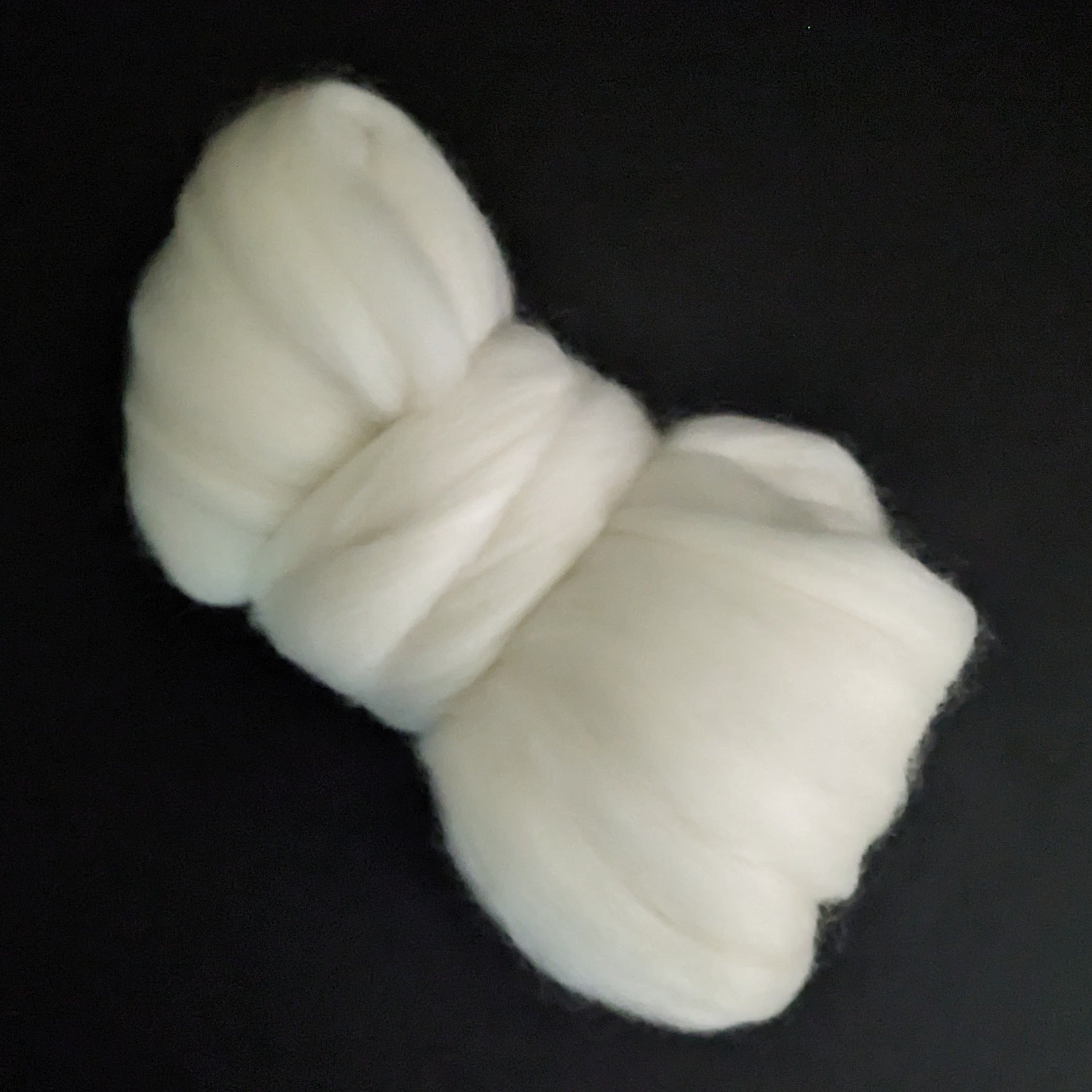 Natural White [Merino - 18.3 Microns - Combed Top]