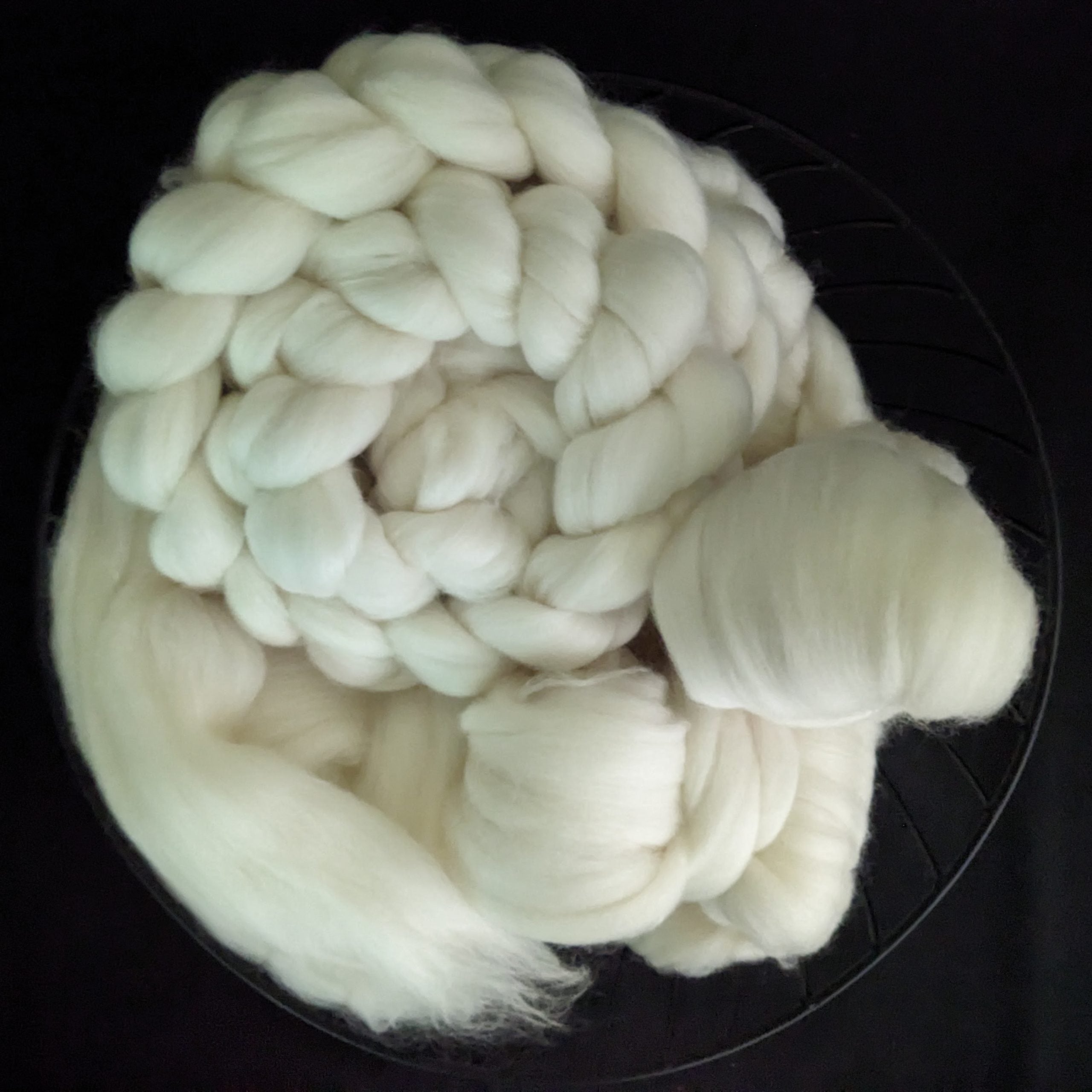 Natural White [Merino - 18.3 Microns - Combed Top]