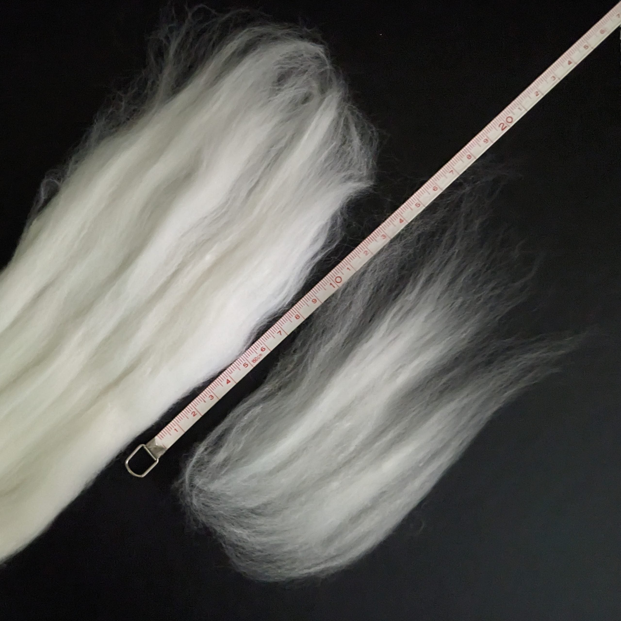 Natural White [Merino - 18.3 Microns - Combed Top]